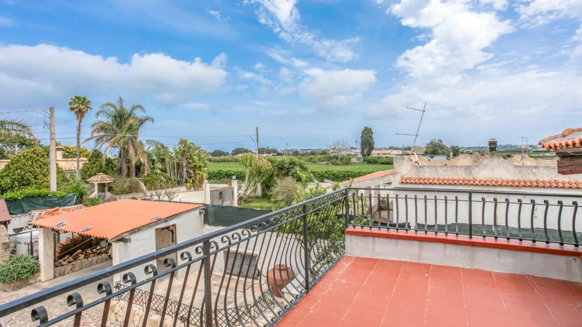 הוילה סירקוזה Casa Al Mare וילה